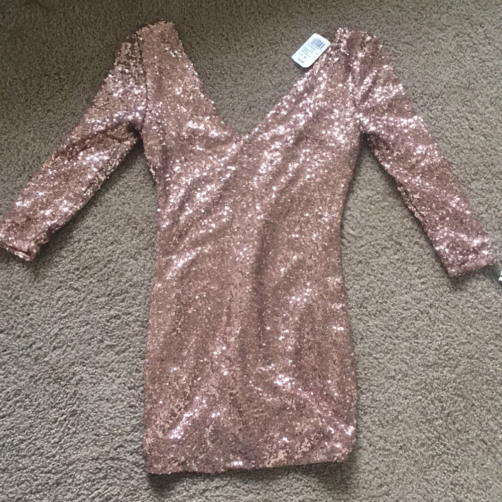 WINDSOR SPARKLY/SEQUIN SHORT DRESS